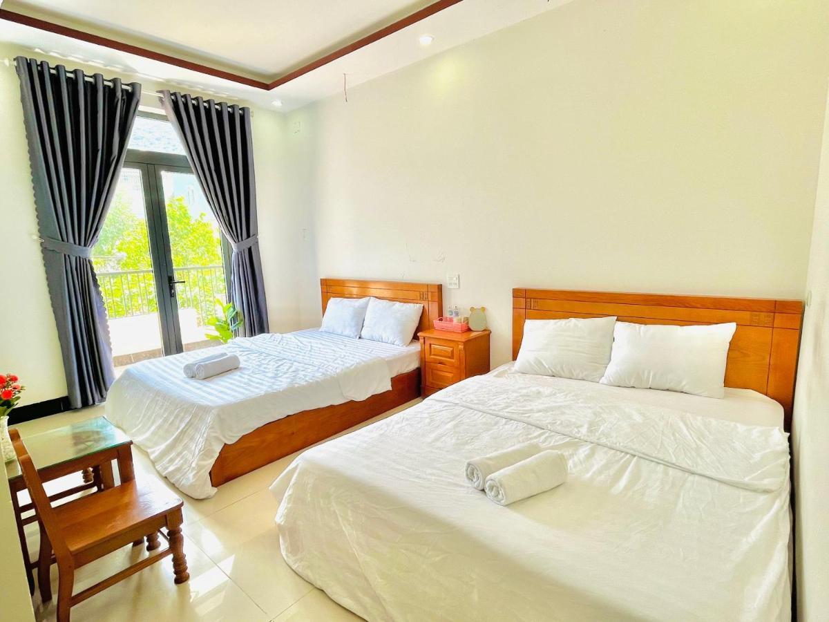 Love Homestay & Spa Куи Нхон Екстериор снимка
